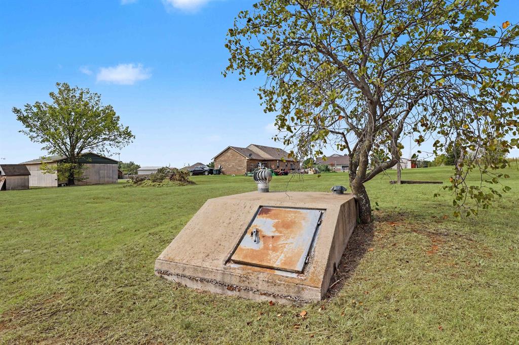 3737 Lone Tree Drive Property Photo 32