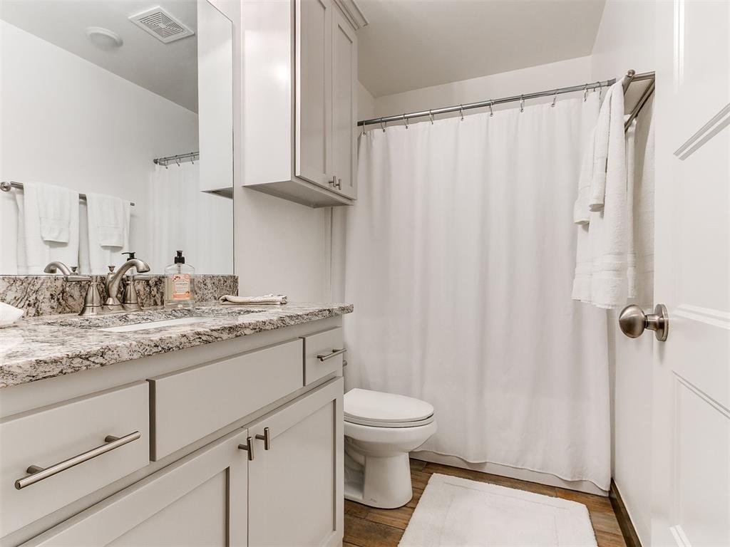 6 Carat Drive Property Photo 10