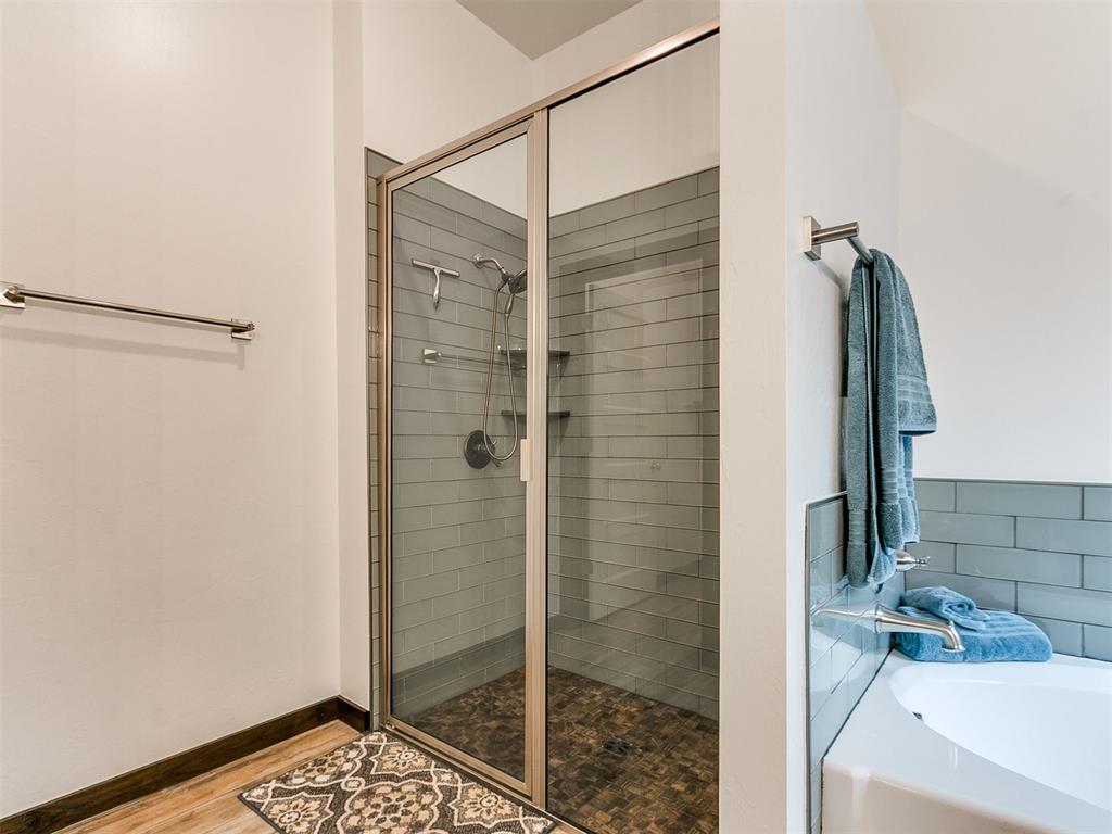6 Carat Drive Property Photo 36