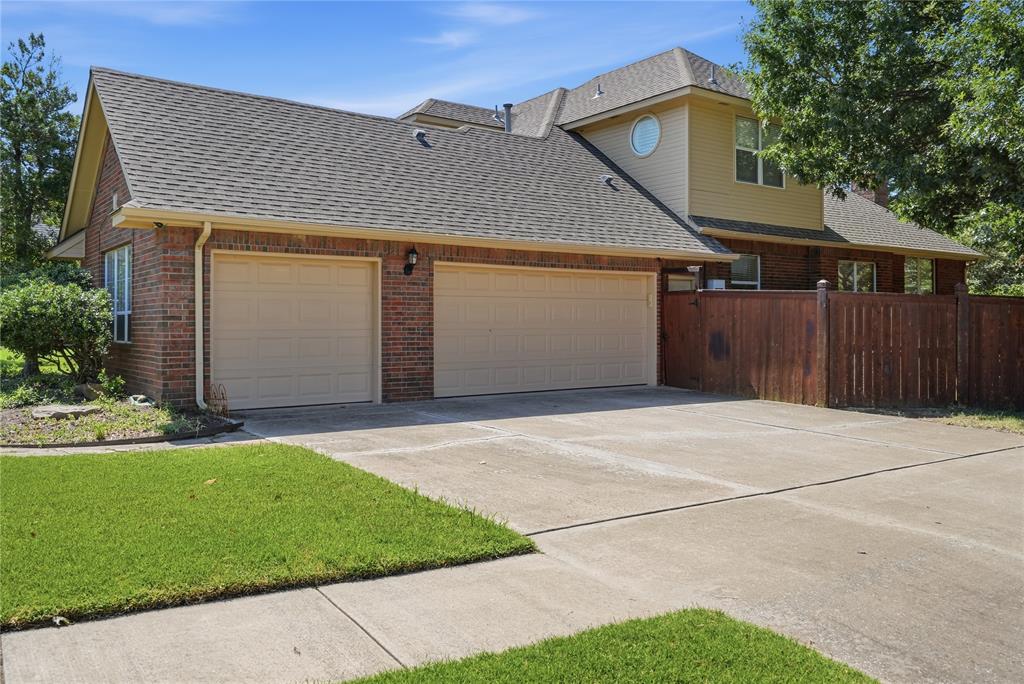 4328 Harrogate Drive Property Photo 5