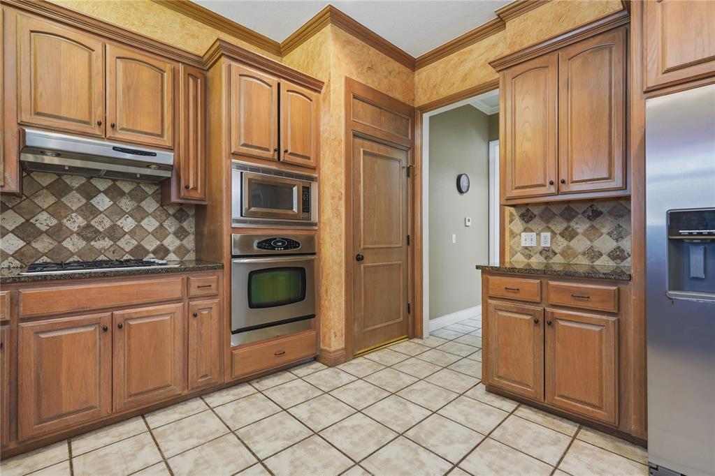 4328 Harrogate Drive Property Photo 24