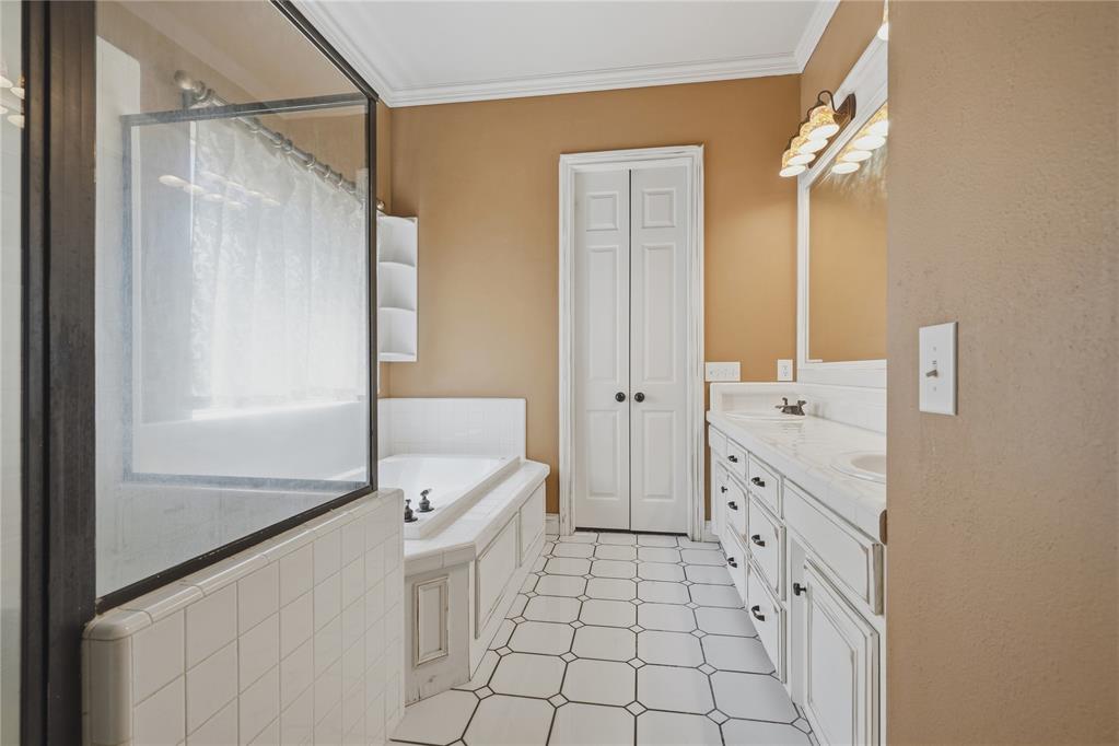 4328 Harrogate Drive Property Photo 31