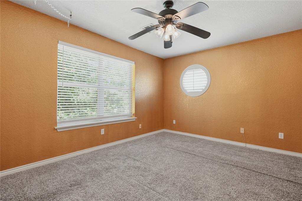 4328 Harrogate Drive Property Photo 34