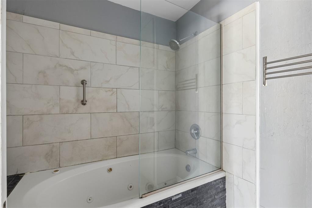 3108 Nw Drexel Court Property Photo 16