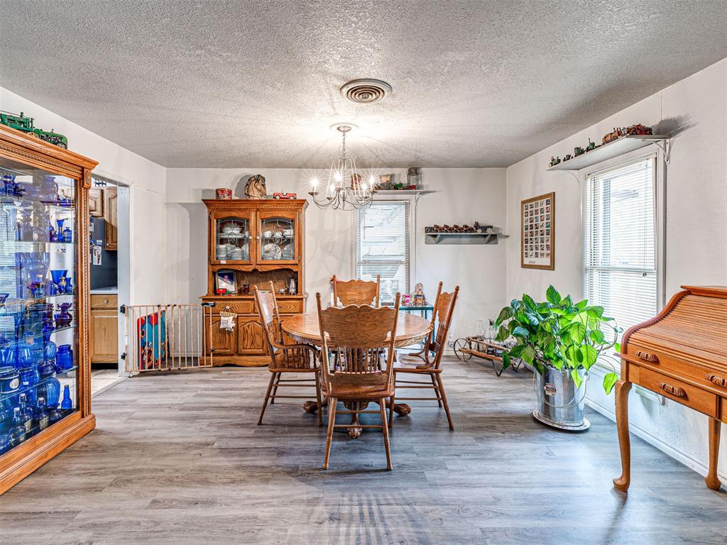 404 Kimberly Road Property Photo 4