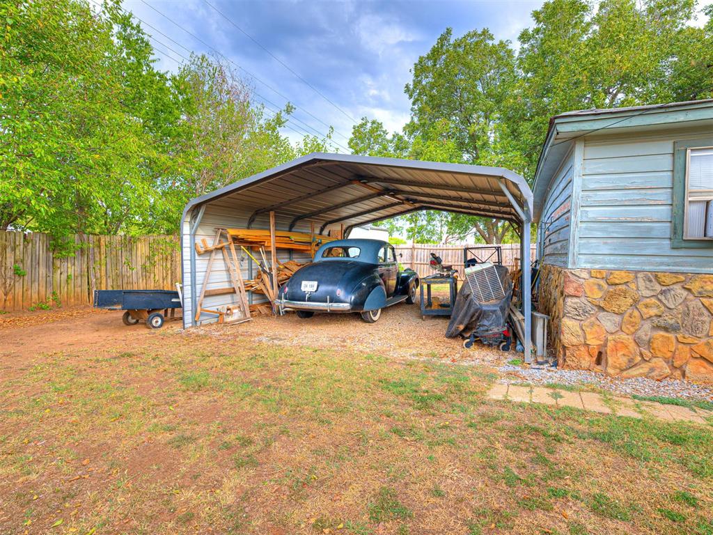 404 Kimberly Road Property Photo 29
