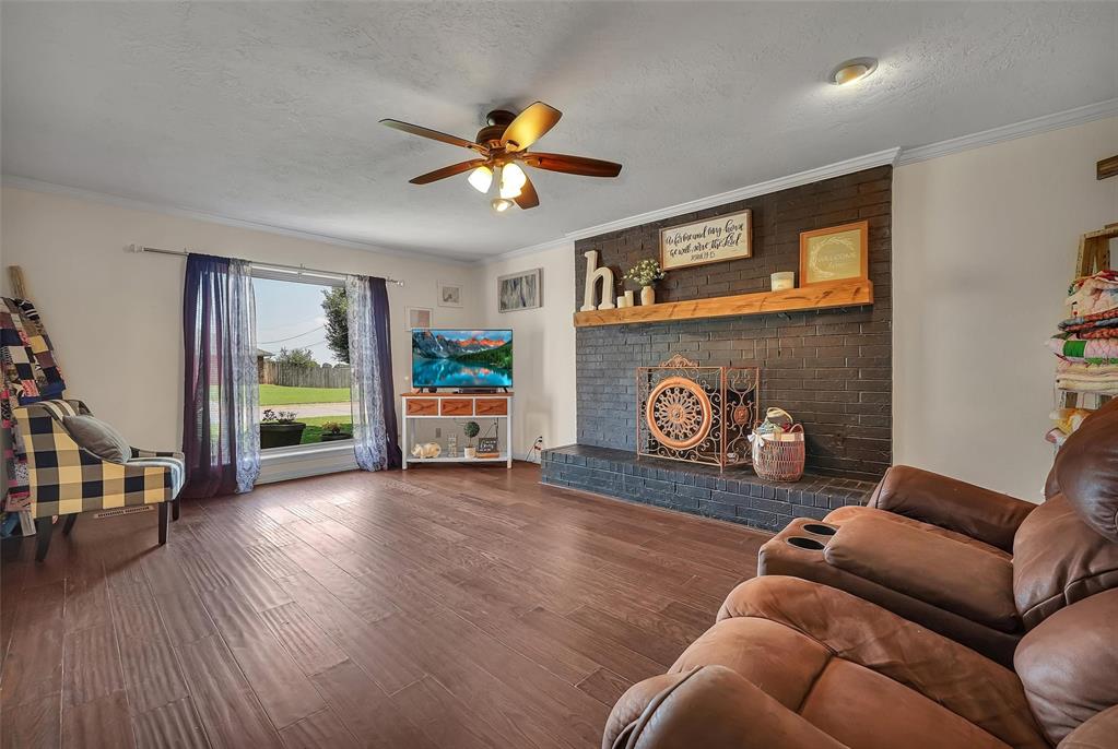 320 Elkview Drive Property Photo 7