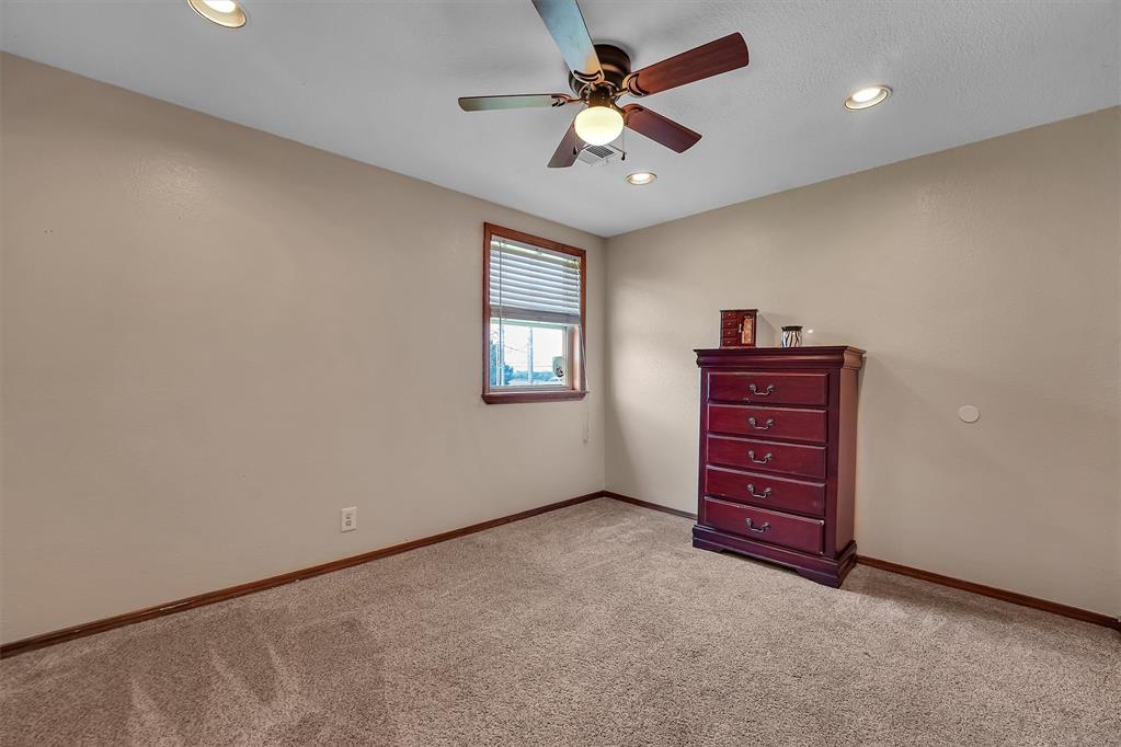 320 Elkview Drive Property Photo 27