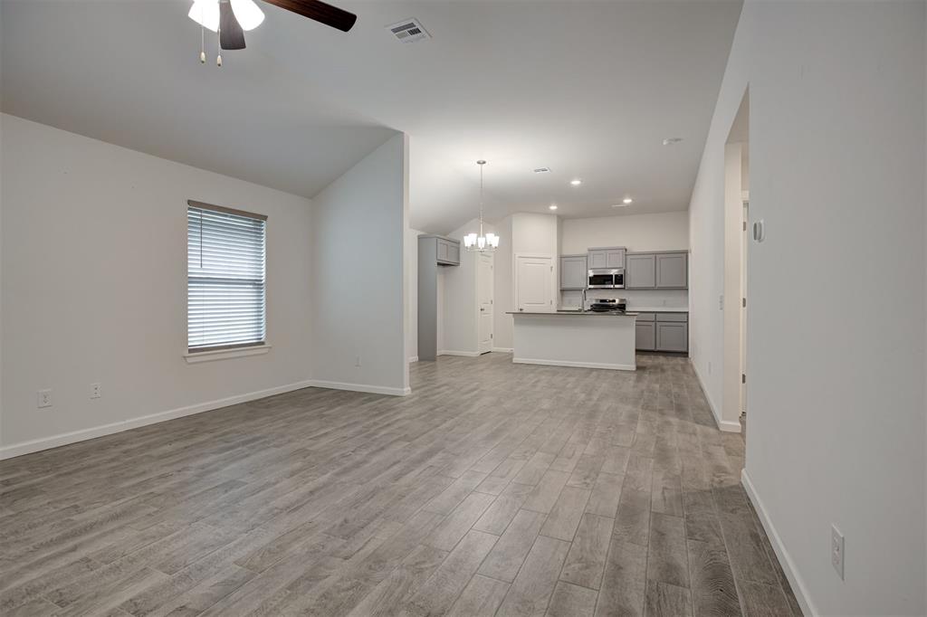 3008 Nw 196th Place Property Photo 11