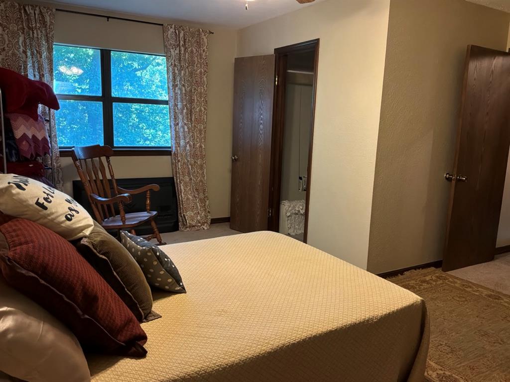 1414 E Wilshire Boulevard Property Photo 18