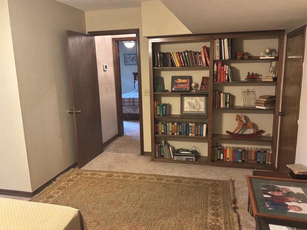 1414 E Wilshire Boulevard Property Photo 22
