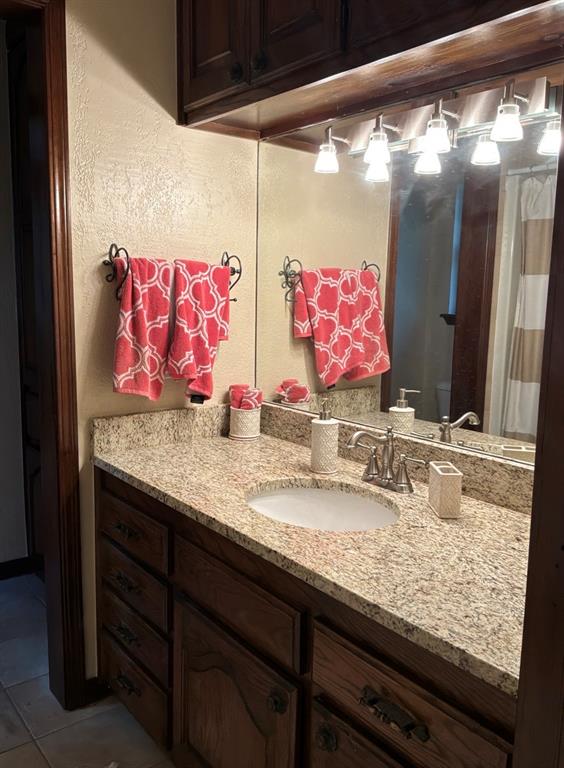 1414 E Wilshire Boulevard Property Photo 23