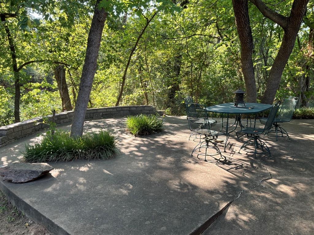 1414 E Wilshire Boulevard Property Photo 38