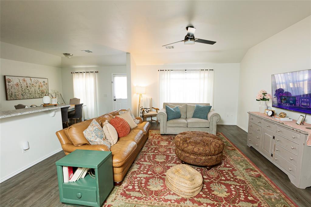 609 Audrey Drive Property Photo 4