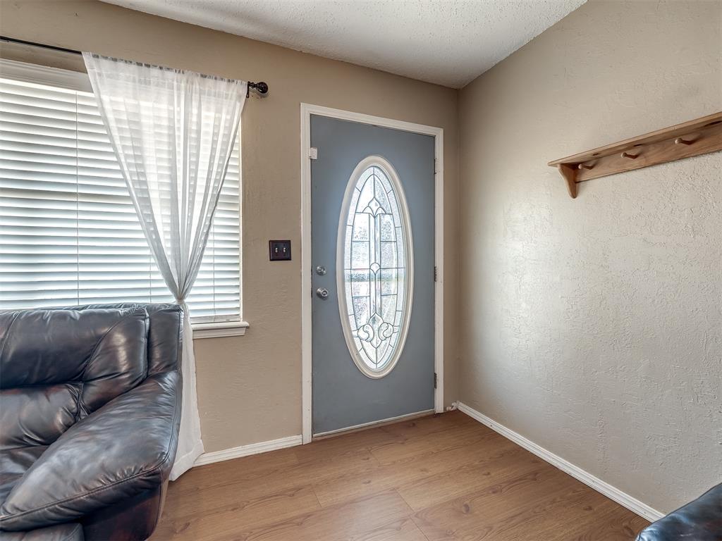 3323 Cox Circle Property Photo 7