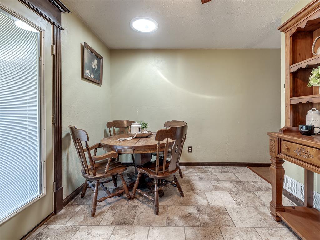 3323 Cox Circle Property Photo 13