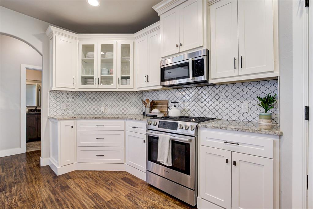 533 Newport Bridge Drive Property Photo 14