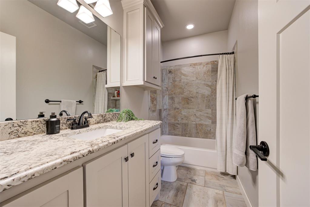 533 Newport Bridge Drive Property Photo 41