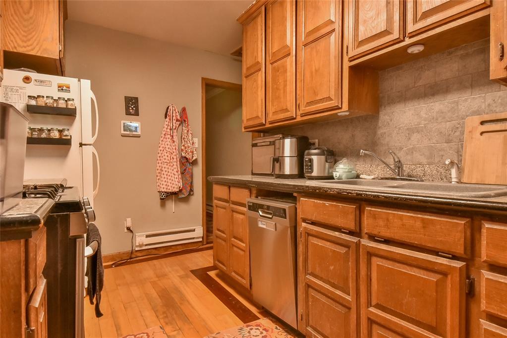 1001 N Tabor Avenue Property Photo 11