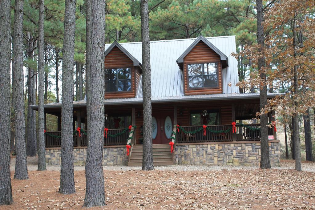 78 Hemlock Grove Road Property Photo 4