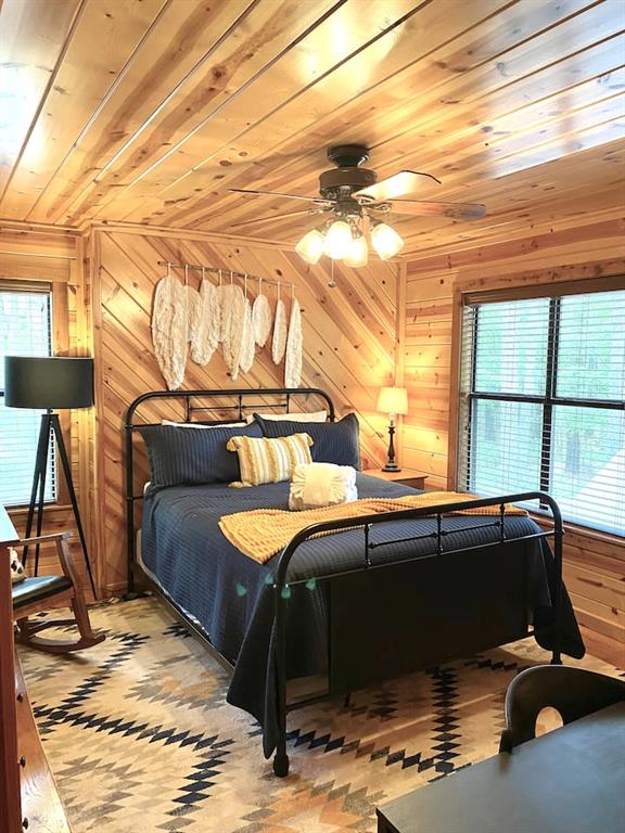 78 Hemlock Grove Road Property Photo 21