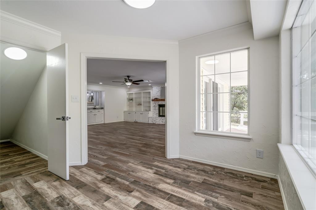 501 Pleasant Oaks Circle Property Photo 16