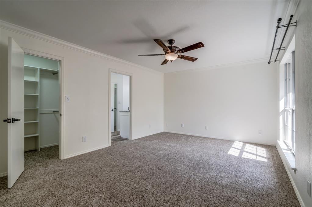 501 Pleasant Oaks Circle Property Photo 24