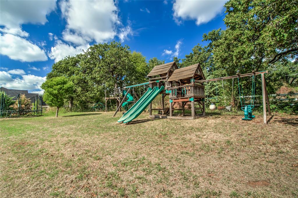 501 Pleasant Oaks Circle Property Photo 41