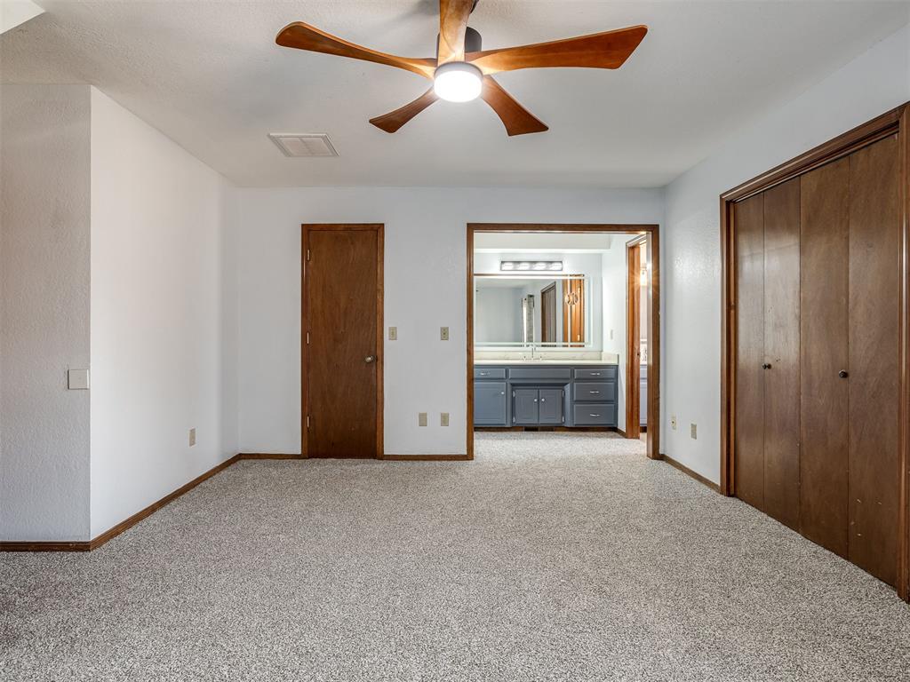 1908 Edgewater Lane Property Photo 22