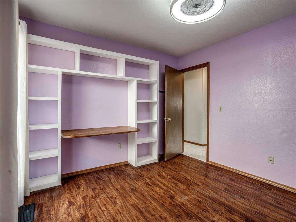 1908 Edgewater Lane Property Photo 32