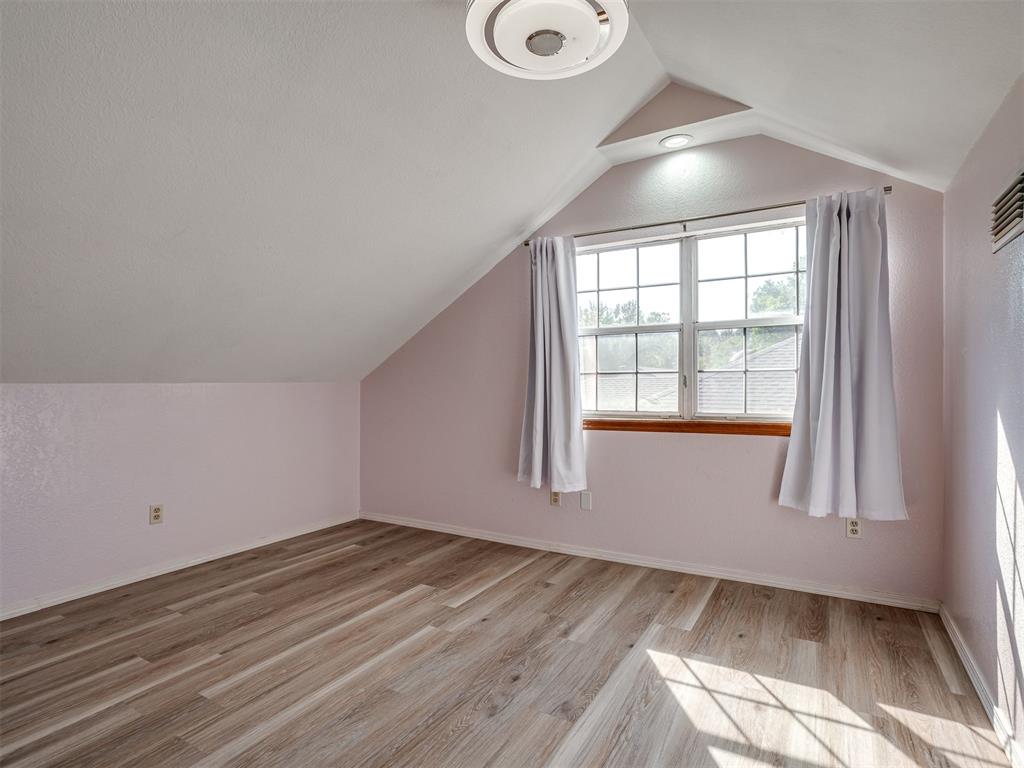 1908 Edgewater Lane Property Photo 39