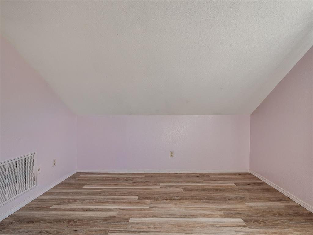 1908 Edgewater Lane Property Photo 40