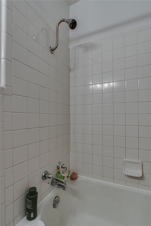 713 E Carroll Lane Property Photo 30