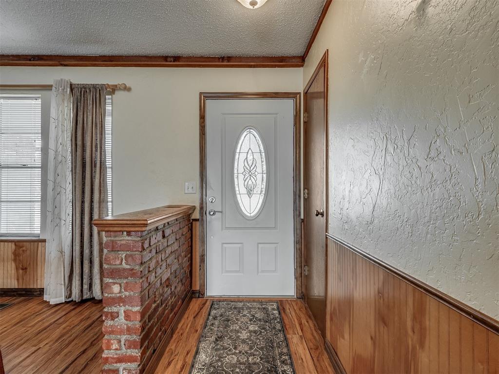 15070 Tomahawk Drive Property Photo 5