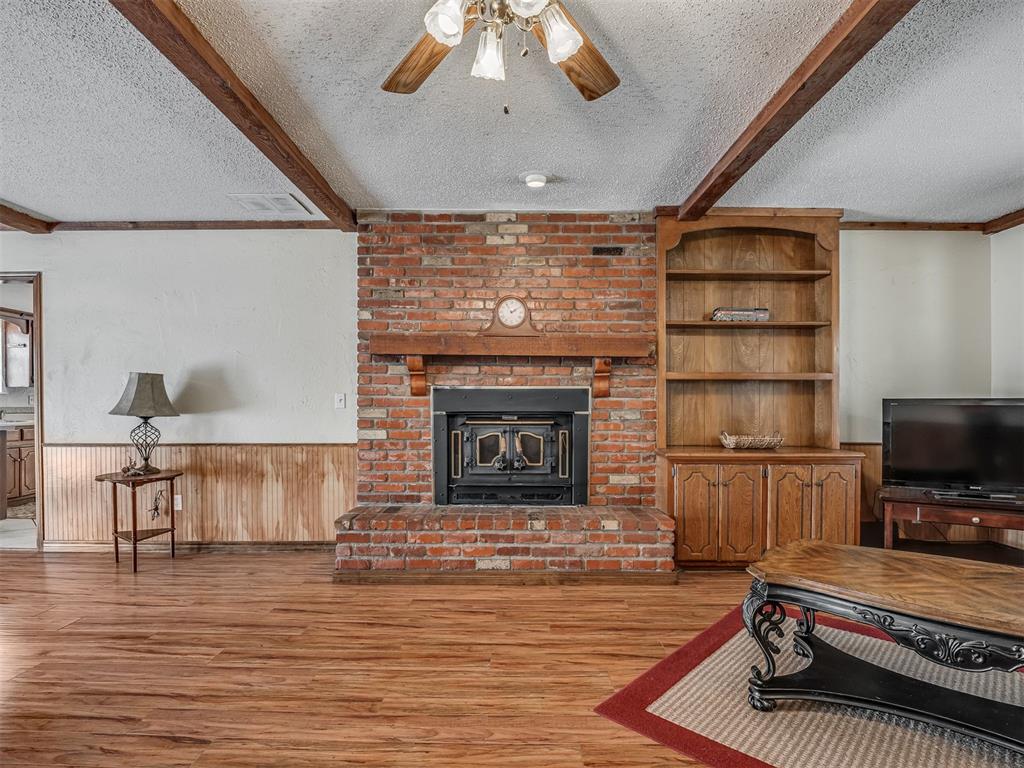 15070 Tomahawk Drive Property Photo 6