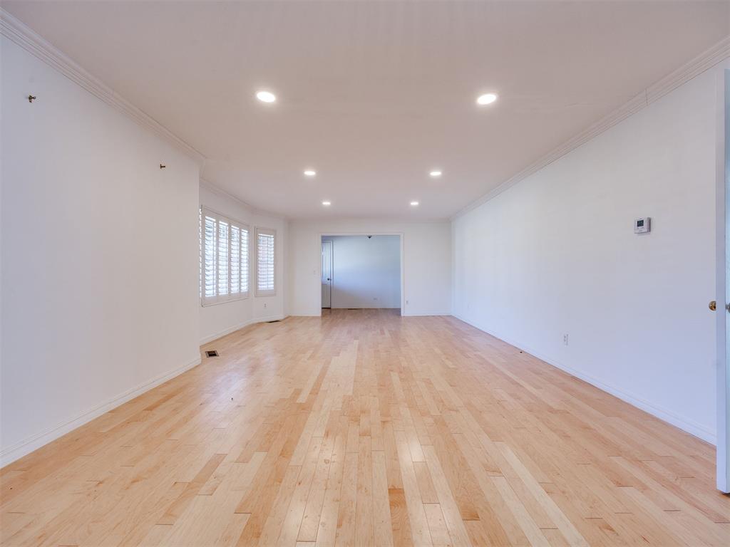 3024 Middlesex Drive Property Photo 7