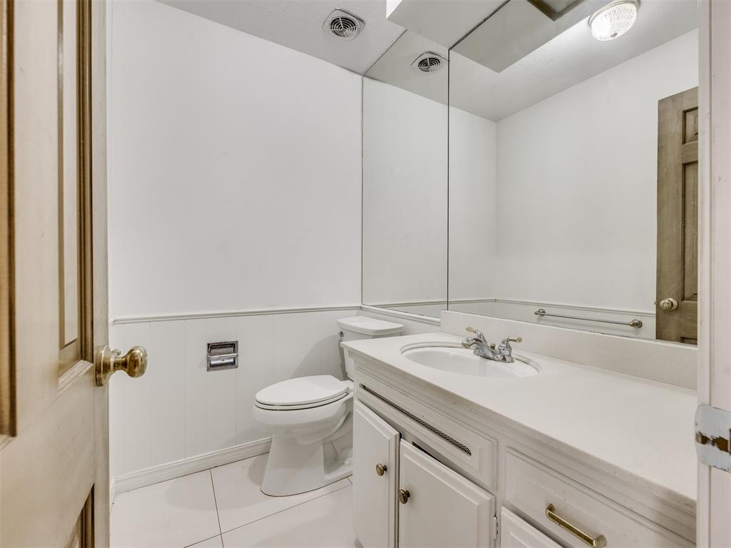 3024 Middlesex Drive Property Photo 8