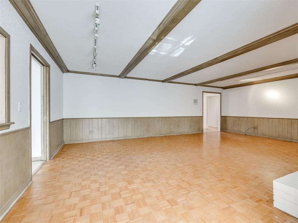 3024 Middlesex Drive Property Photo 12