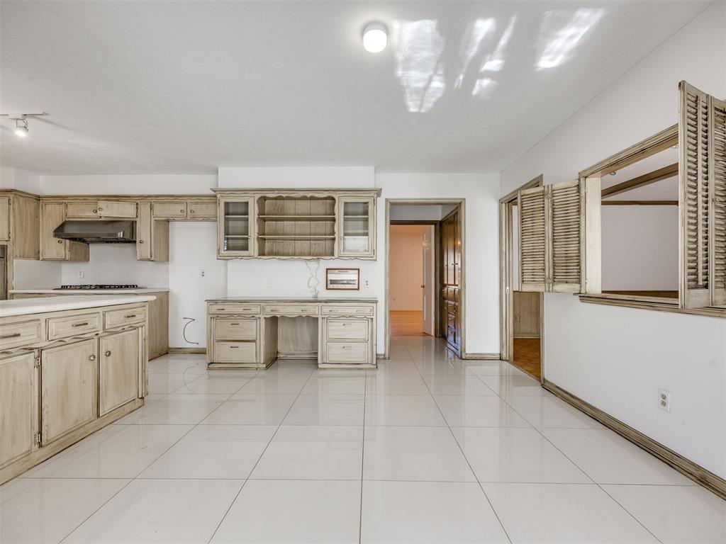 3024 Middlesex Drive Property Photo 15