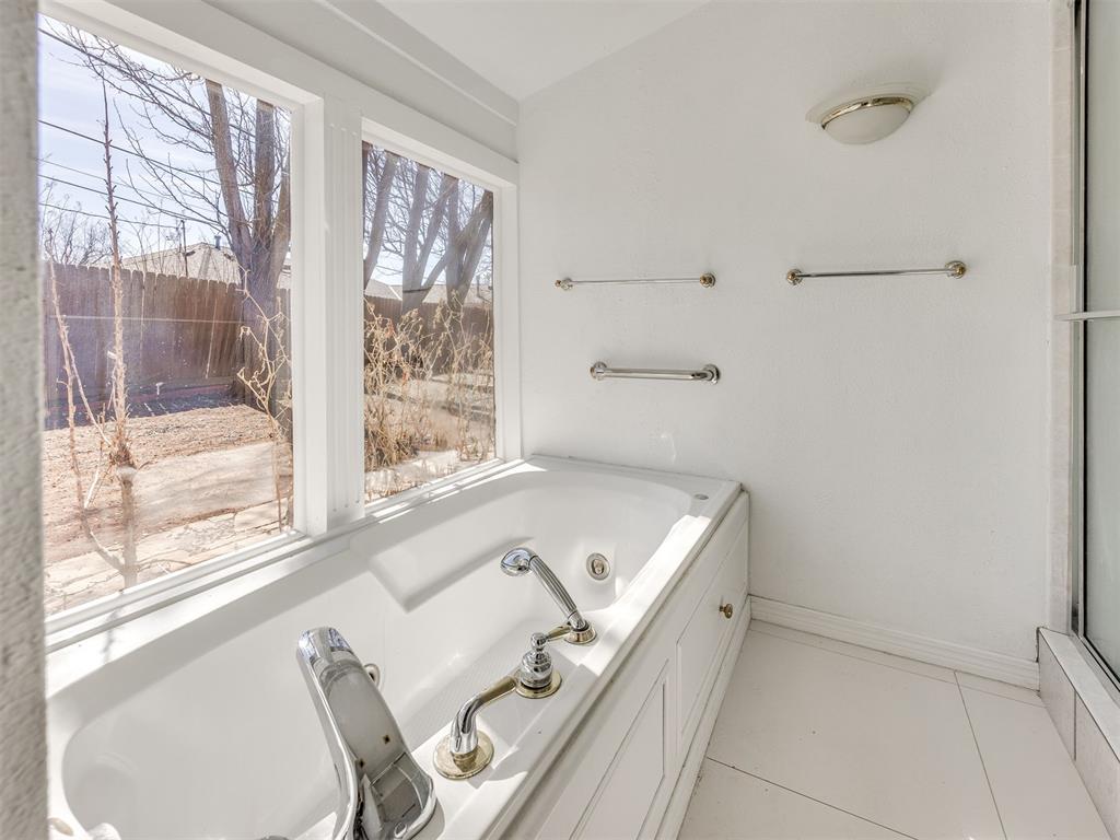 3024 Middlesex Drive Property Photo 34