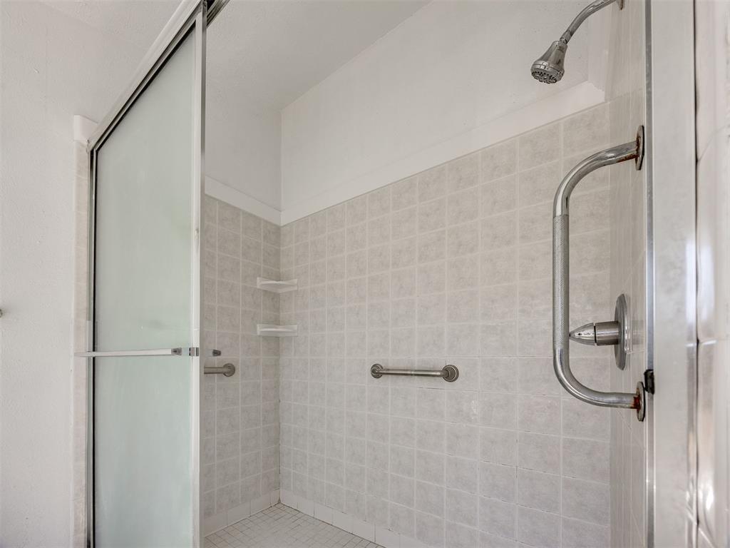 3024 Middlesex Drive Property Photo 35