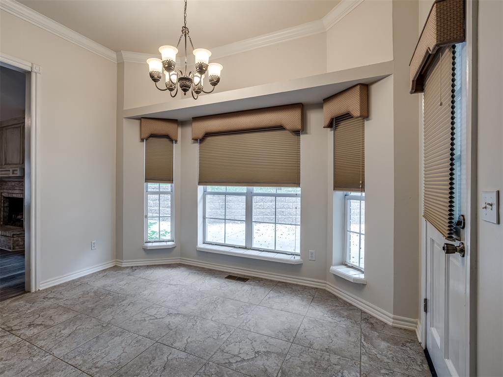 709 N Creek Drive Property Photo 12