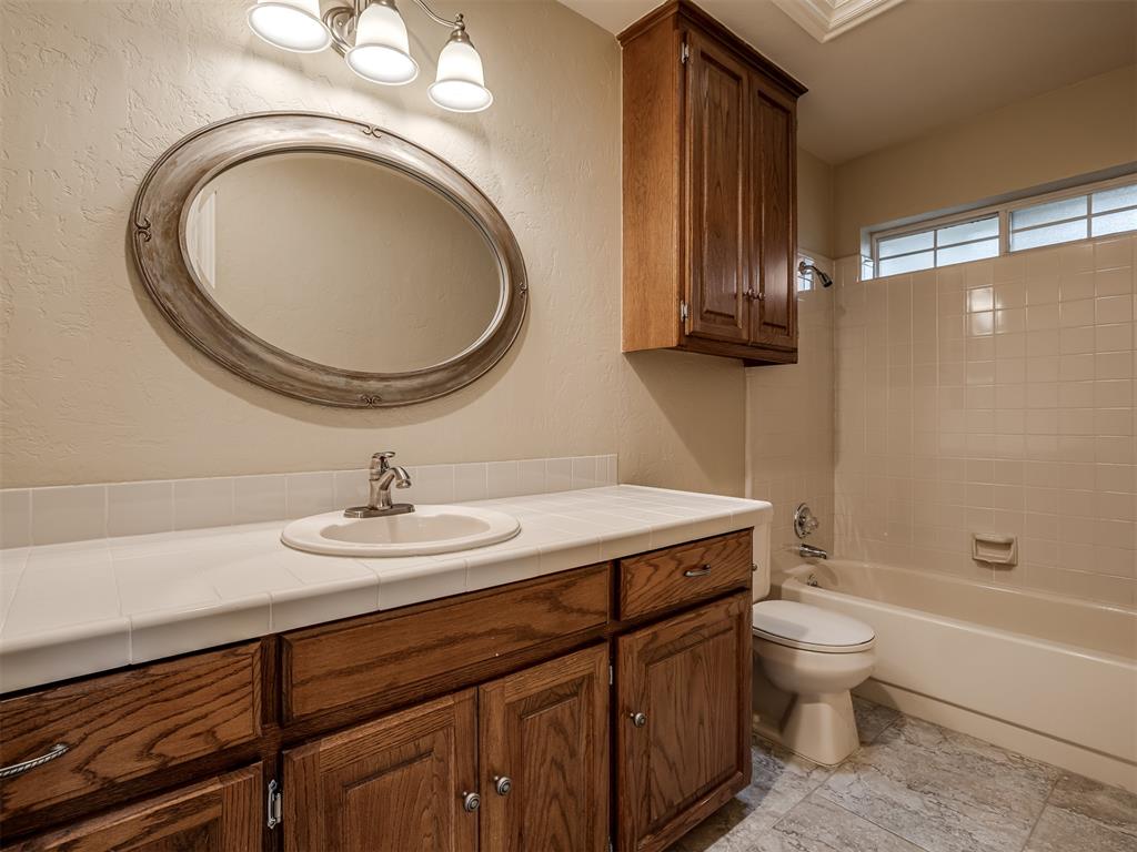 709 N Creek Drive Property Photo 24