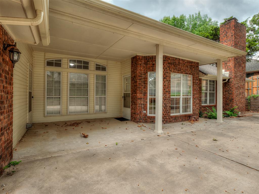 709 N Creek Drive Property Photo 30