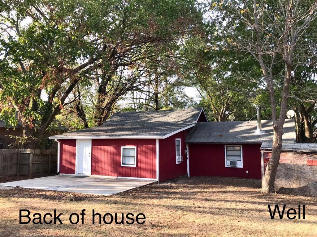 411 E Hickory Street Property Photo 2