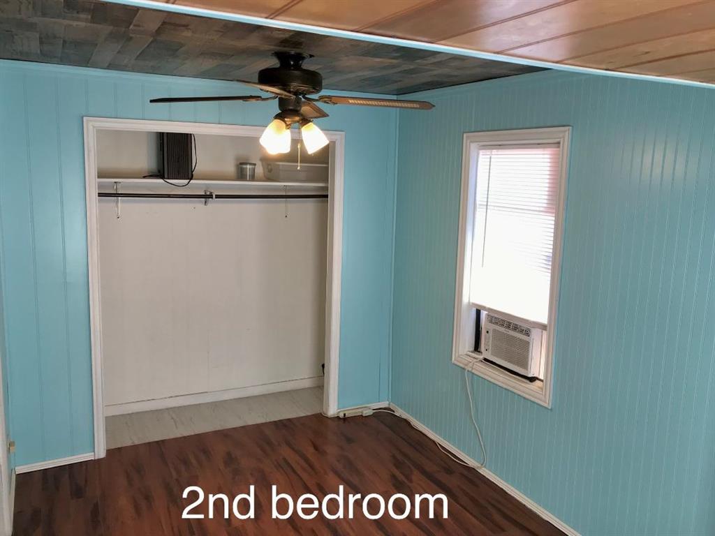 411 E Hickory Street Property Photo 17