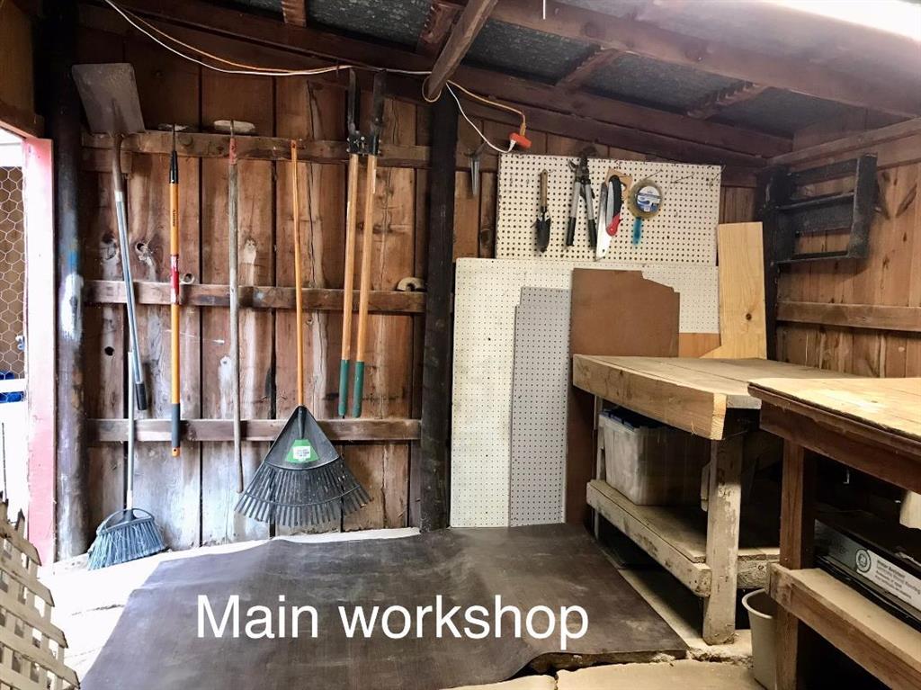 411 E Hickory Street Property Photo 23