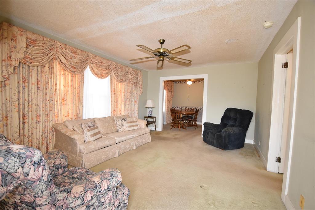 2020 N Union Avenue Property Photo 4