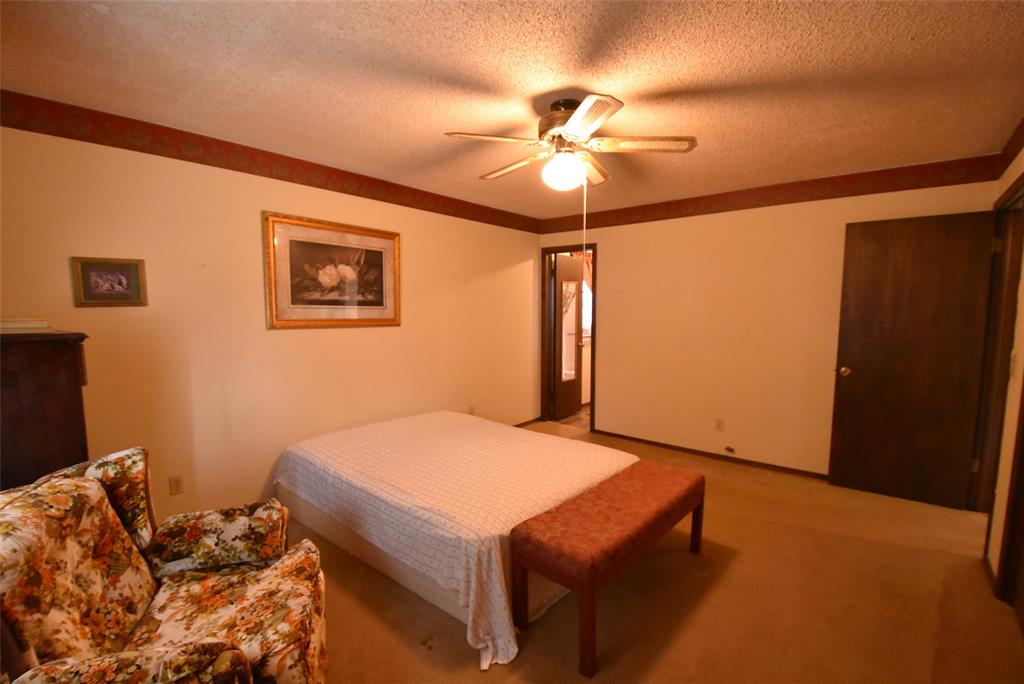 2020 N Union Avenue Property Photo 17