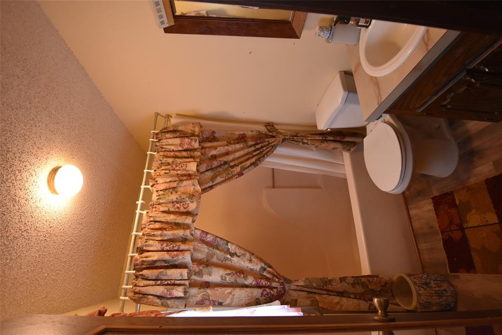 2020 N Union Avenue Property Photo 18